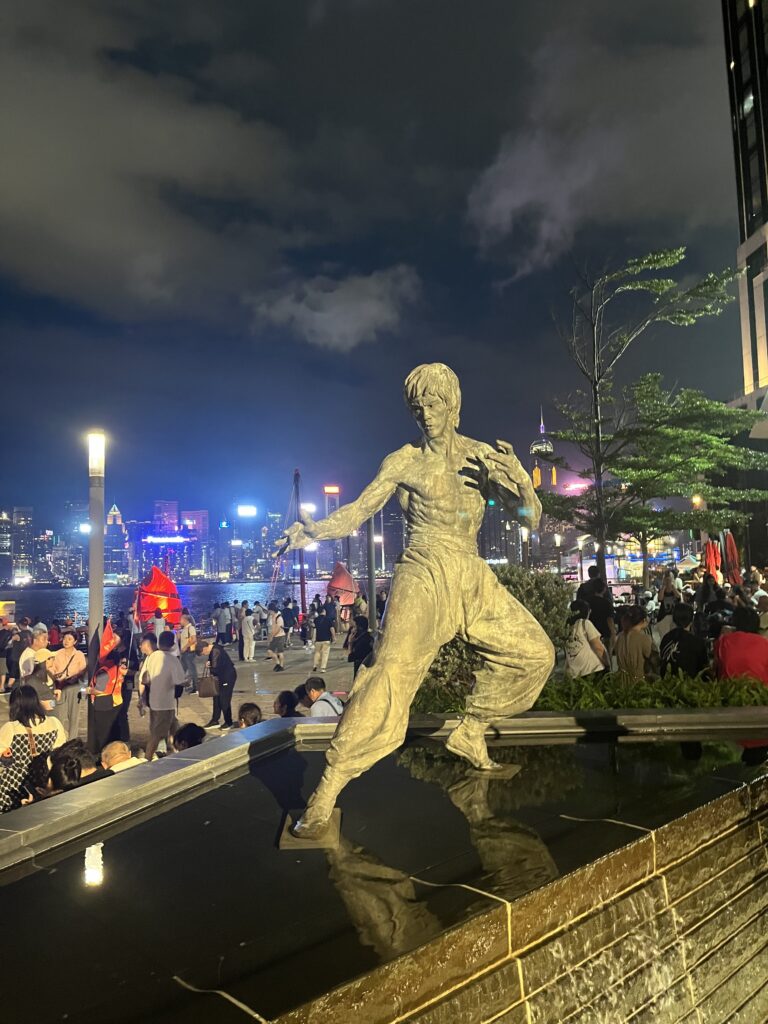 香港ビクトリア・ハーバーにあるブルース・リー像