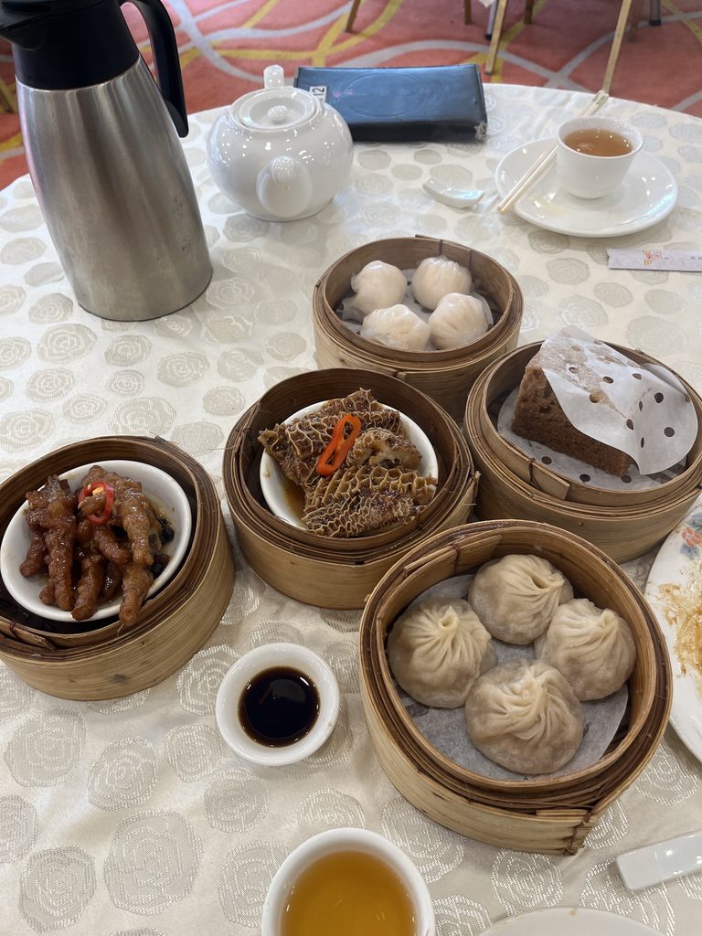 香港の飲茶レストランで食べた点心料理